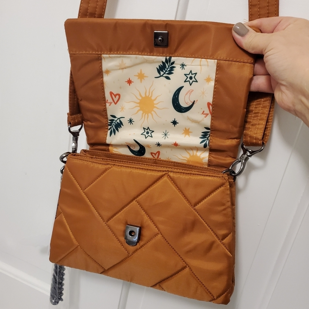 NWT Lug Plie Crossbody Bag Cappuccino Color Lightweight Interchangeable Straps - Picture 10 of 12